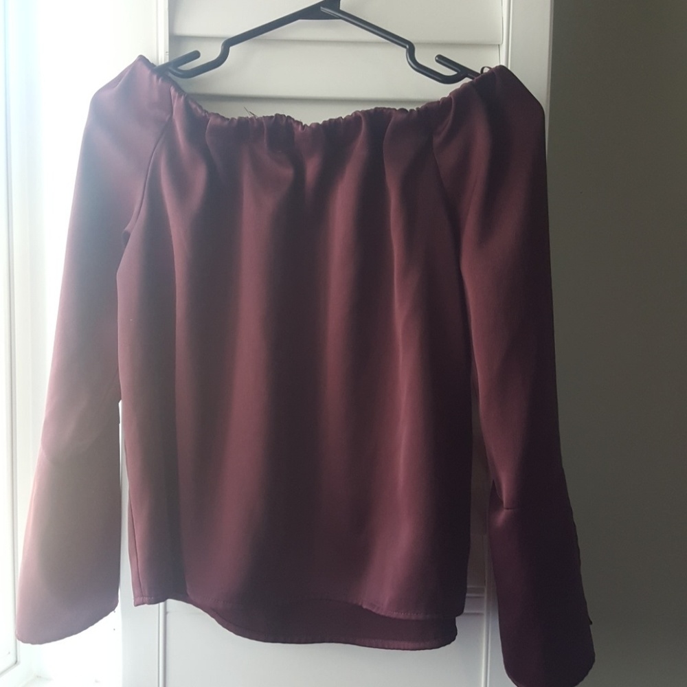 DYNAMITE 3 quarter blouse